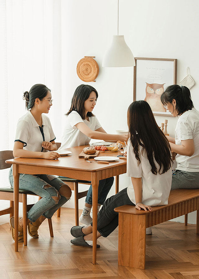Fimbria Solid Wood Table
