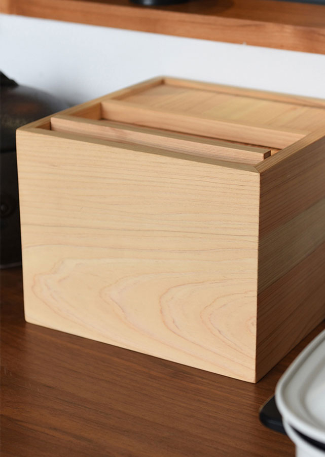 Japanese Cypress Wood Rice Box