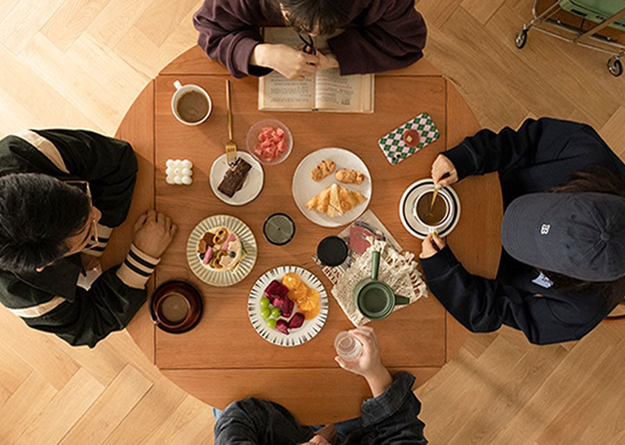 Solid Wood Foldable Round Table