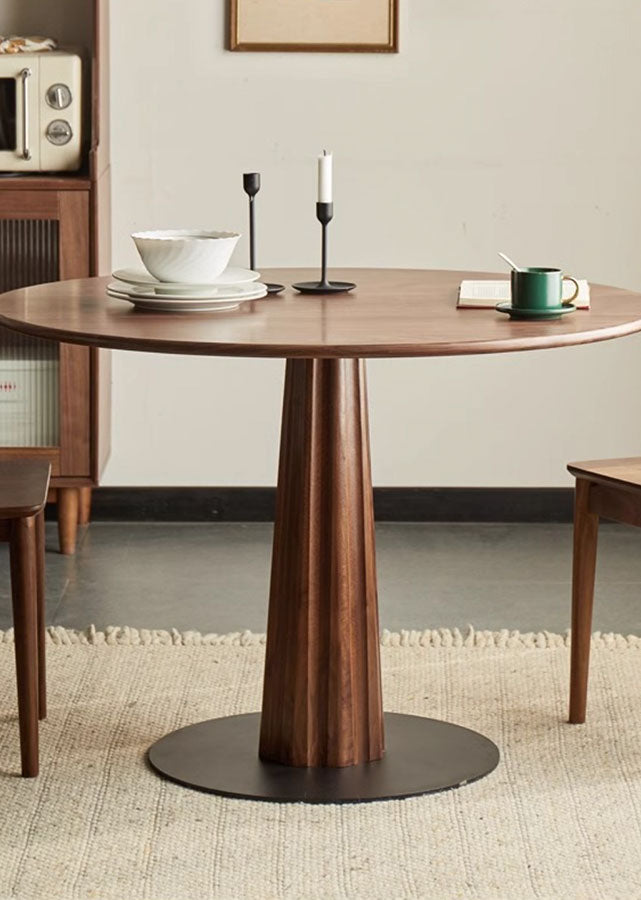 Mano Solid Wood Round Table