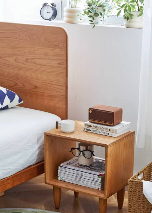 Justo Solid Wood Nightstand
