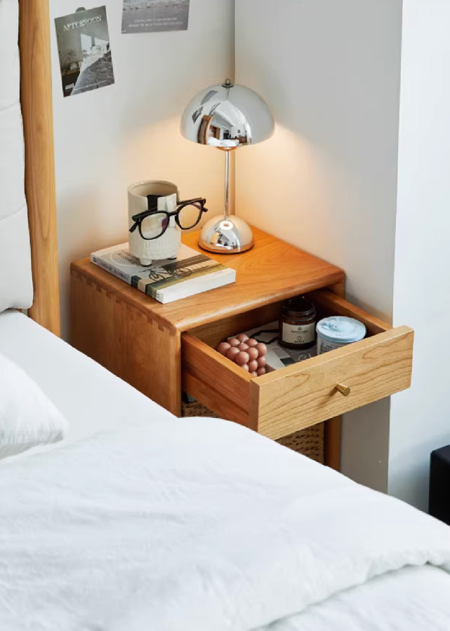 Justo II Solid Wood Nightstand