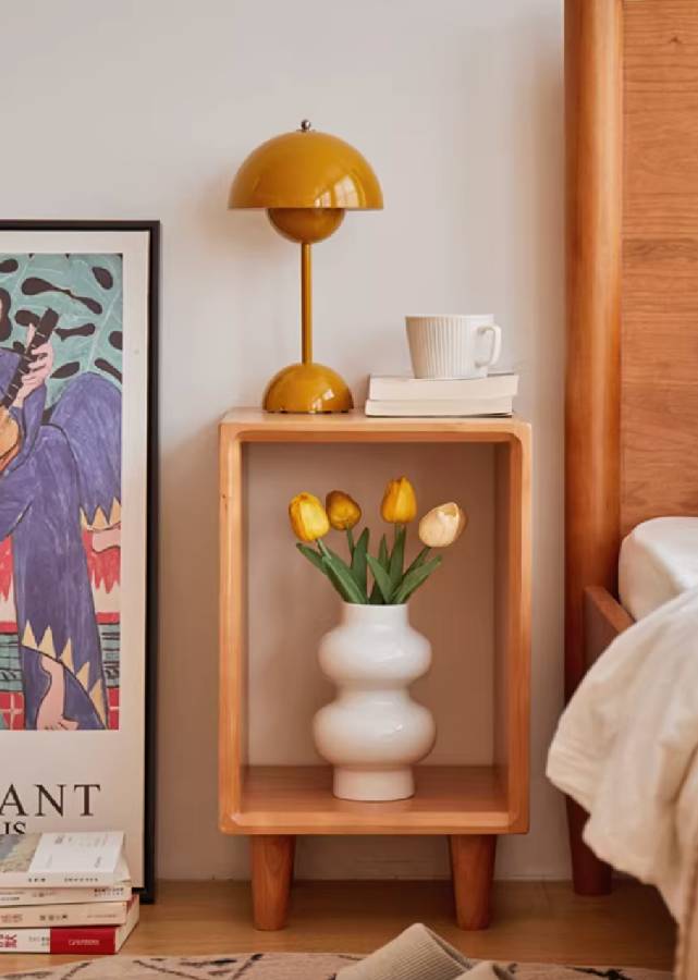 Justo Solid Wood Nightstand