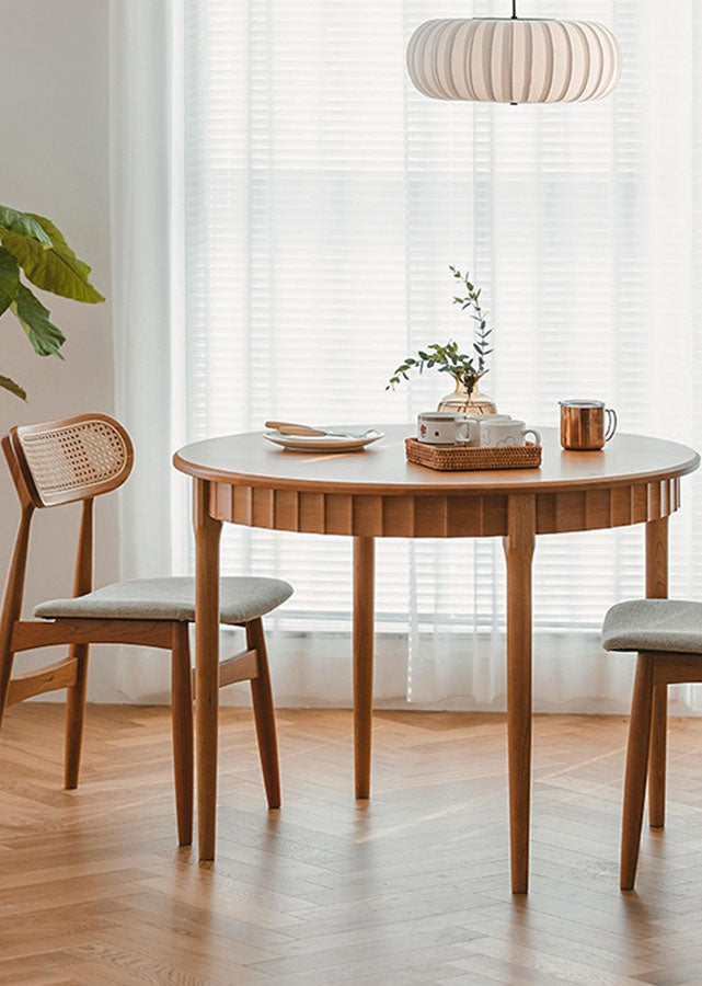 Fimbria Solid Wood Round Table