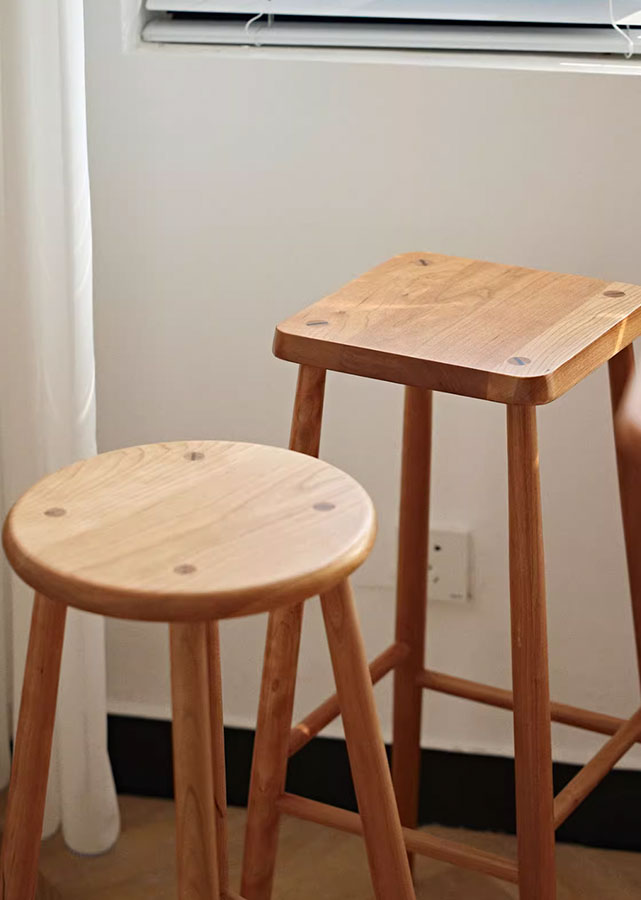 Classic Square/Round Solid Wood Stool/Barstool