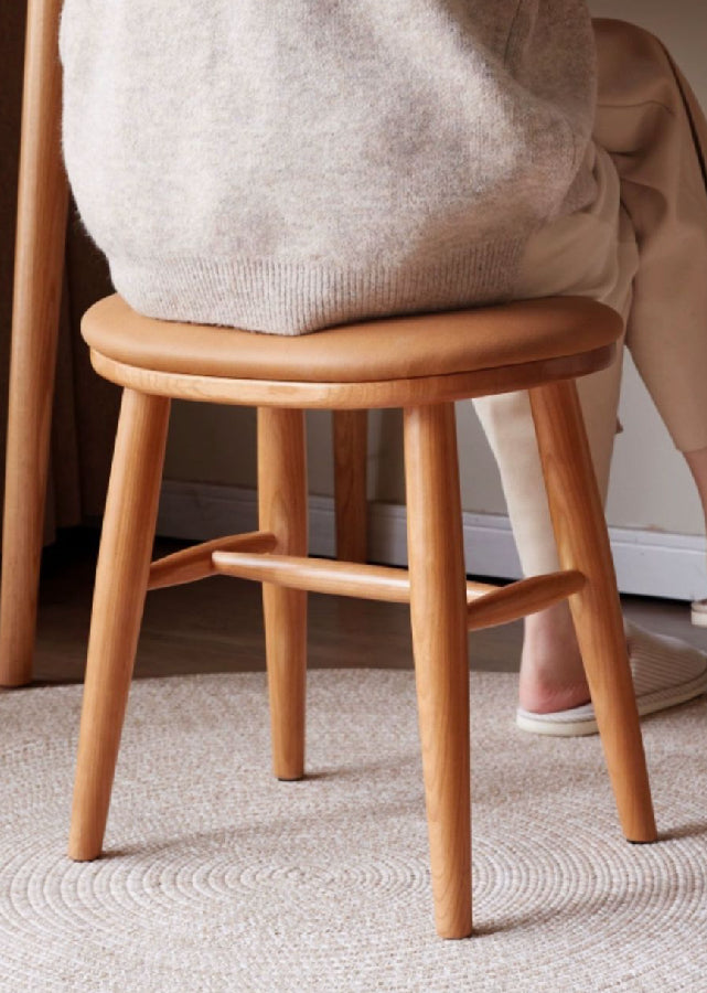 Pois Solid Wood Dresser Stool