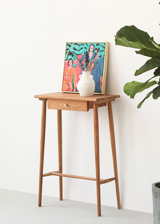 Compact Solid Wood Side Table