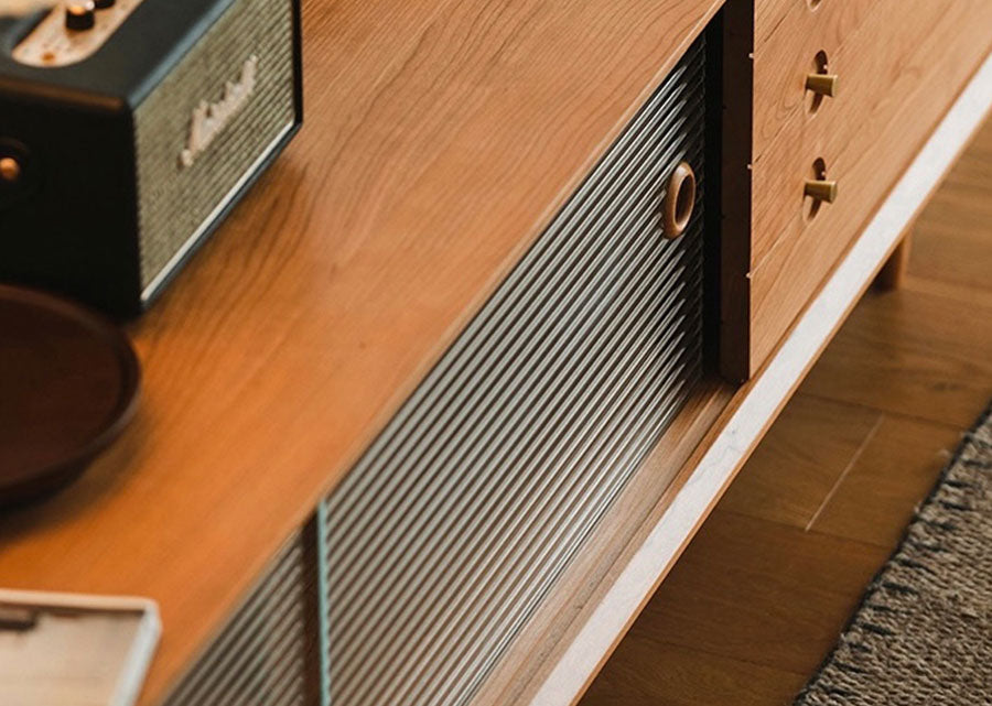 Kentro Solid Cherry Wood TV Console, close up of fluted glass