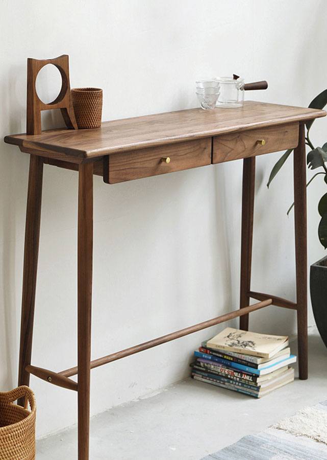 Compact Solid Wood Side Table