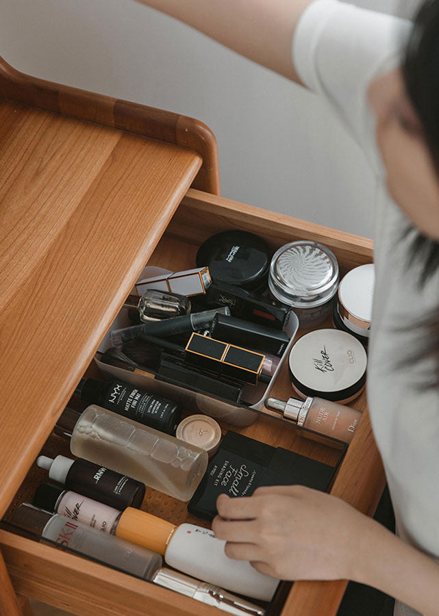 Orkos Solid Wood Dresser